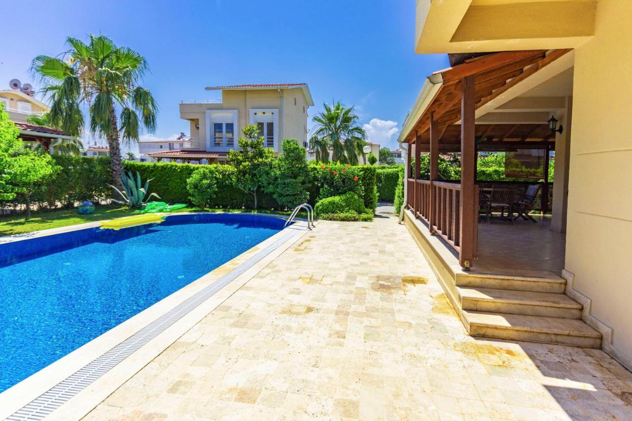 Paradise Town Villa Royal 베렉 외부 사진